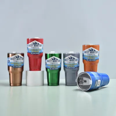 Купить 30 унций из нержавеющей стали, двойная стена изолированная пивная кружка Американская автомобильная чашка 30 унций УФ покрытый лед чашка Босс для автомобильных путешествий Производство в сети